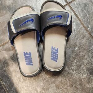 Nike Black and Blue Men's Sandals